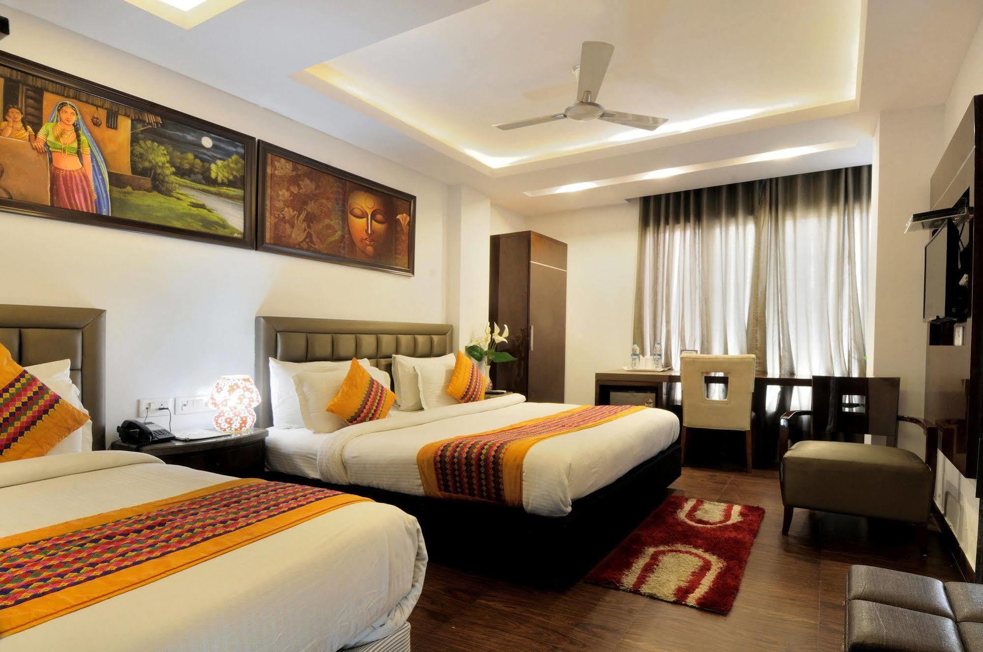Hotel Cabana @ Pahar Ganj New Delhi Buitenkant foto